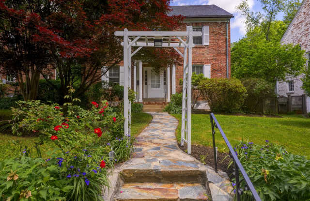 Charming & Spacious Colonial in N Cleveland Park w/Park-Like Rear Garden & Detached Garage photos photos