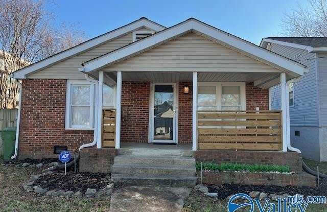 220 Ward Avenue - 220 Ward Avenue Northeast, Huntsville, AL 35801