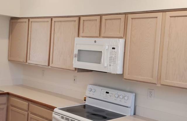 For Rent: Beautiful Ranch Home at 3460 Bexley Drive, Colorado Springs, CO 80922 Gallery 4