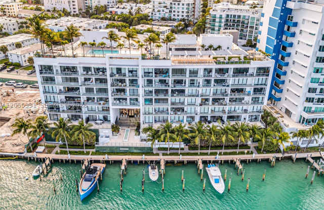 10201 E Bay Harbor Dr Gallery 1
