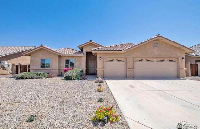 2461 S 41 WAY - 2461 South 41st Avenue, Yuma, AZ 85364
