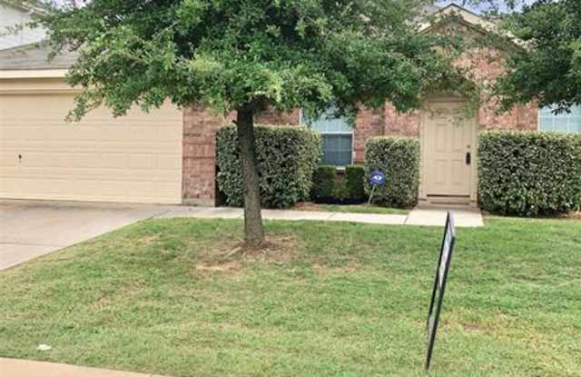 1300 Pepperidge Lane - 1300 Pepperidge Lane, Fort Worth, TX 76131