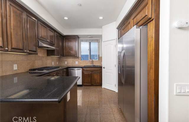 623 Aviation Boulevard Gallery 3