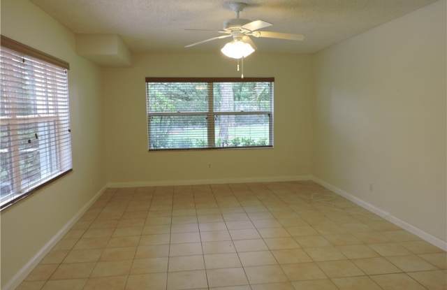2865 SW Lakemont Place Gallery 3