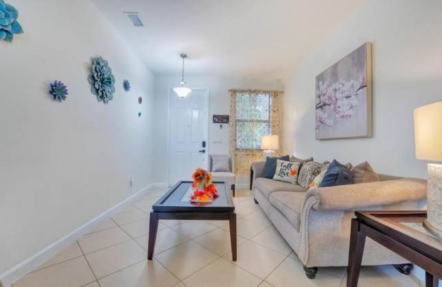6946 NW HALTON PARK Ln. Gallery 3