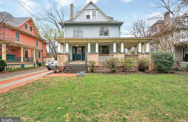 53 LINDEN AVENUE - 53 Linden Avenue, Haddonfield, NJ 08033