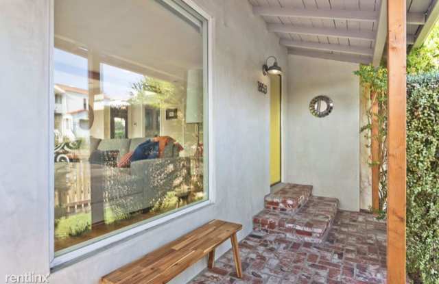 1653 S Curson Ave - 1653 South Curson Avenue, Los Angeles, CA 90019