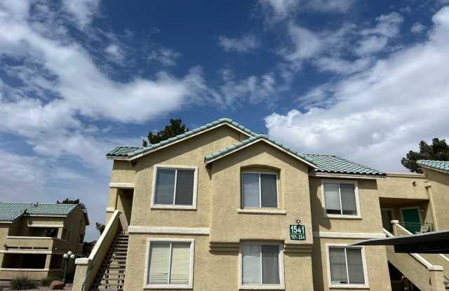 2 Bedroom 2 bath apartment in Gated Community! photos photos