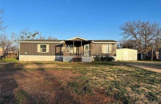 4 bed, 2 bath FOR RENT; 6 month leases welcome photos photos