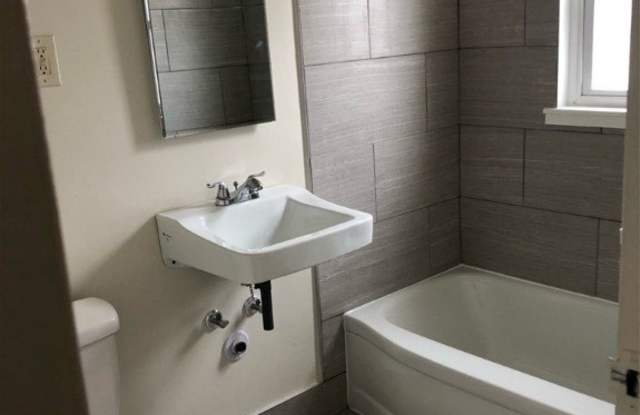Rosemond Apartments Gallery 4