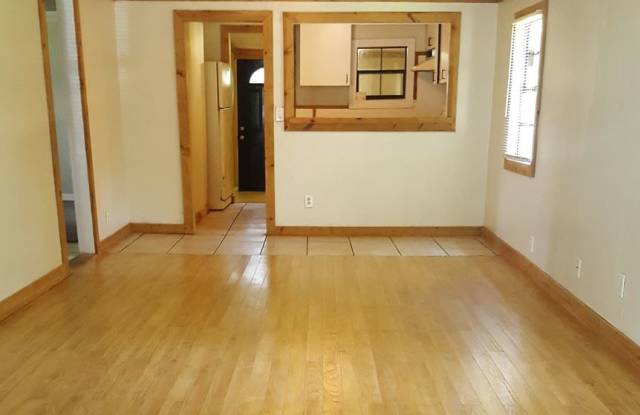 9419 Indiana St. Gallery 3