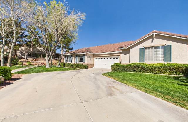 Elegant Fully Furnished 3-Bedroom 2-Bath Retreat in Summerlin Gallery 1