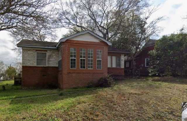 2738 10th Street photos photos