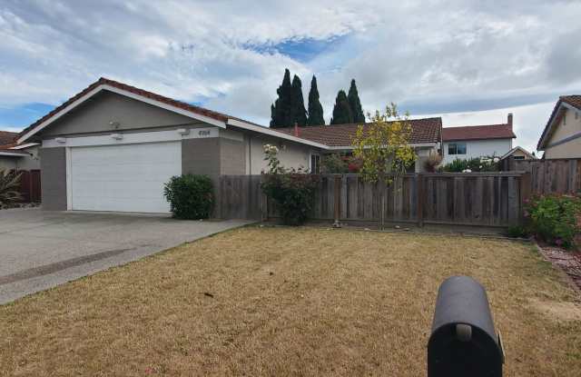 Spacious 3BD/2BTH HOUSE Located in Union City! photos photos