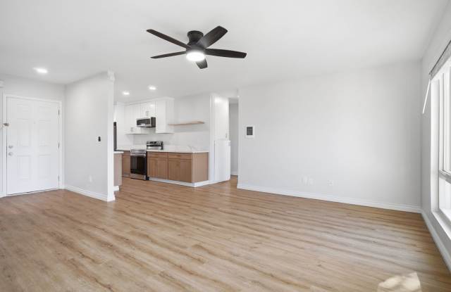 Cambridge Apartments Gallery 2