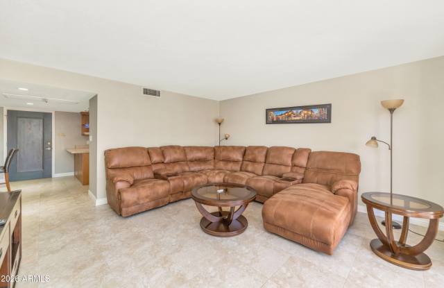 7830 E CAMELBACK Road Gallery 4