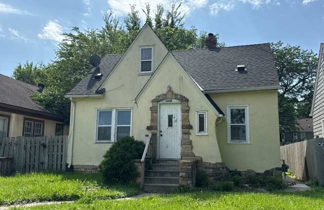 Spacious 3 Bedroom 1 Bath Unit in Minneapolis photos photos