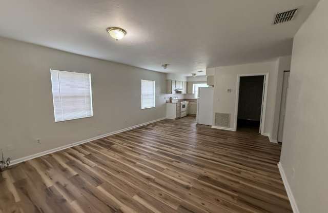 510 NW 12th Dr Gallery 2