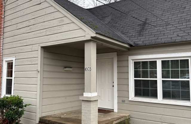 1003 N El Paso photos photos