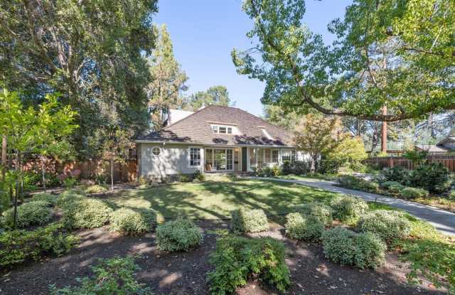 Beautifully Appointed Atherton Estate with Pool  Outdoor Entertaining photos photos