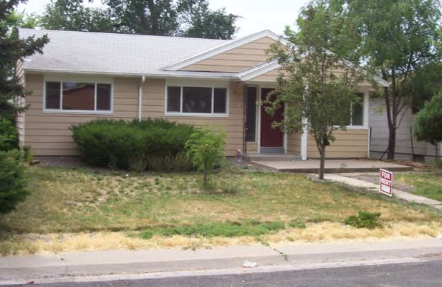 2025 Emporia Street - A photos photos