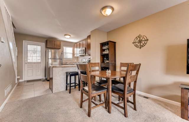 1611 South Idalia Circle - H Gallery 4