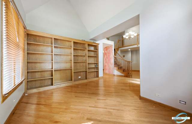 817 Shannon Lake Court Gallery 4