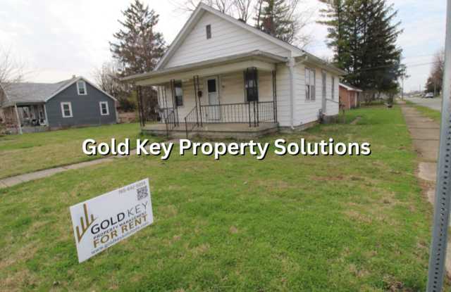 2 BR 1 BA House with 2 Covered Porches and Huge Garage (NO SECTION 8) - 1501 Walton Street, Anderson, IN 46016