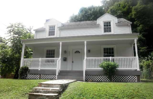 2523 Cedar Dr - 2523 Cedar Dr, Woodlawn, MD 21207