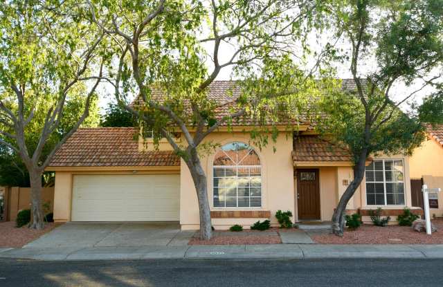 3937 E ORCHID Lane - 3937 East Orchid Lane, Phoenix, AZ 85044