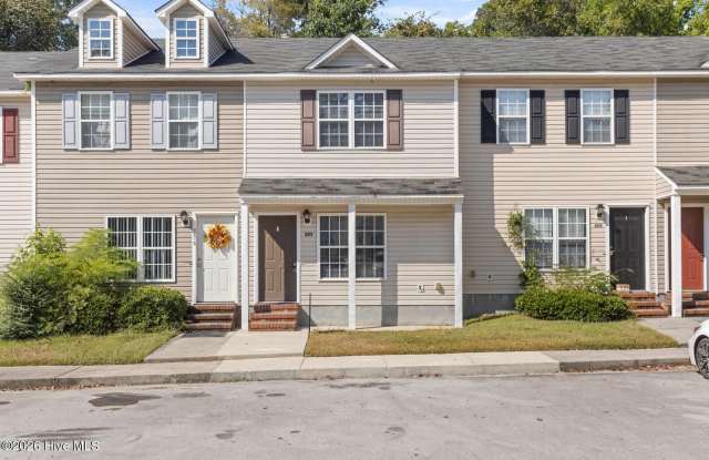 354 Bracken Place Gallery 1