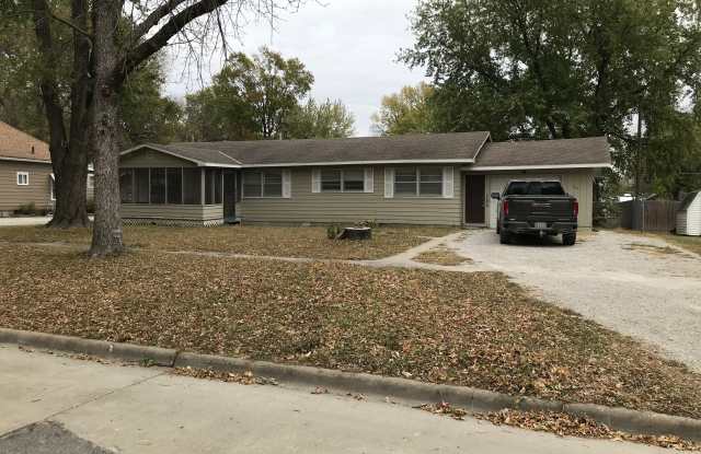 611 N Sycamore St photos photos 611 N Sycamore St photos photos