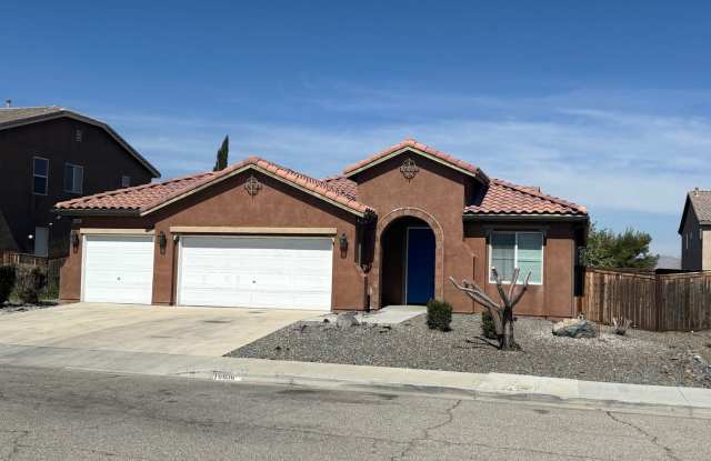 3 BEDROOM VICTORVILLE HOME photos photos 3 BEDROOM VICTORVILLE HOME photos photos