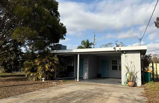 Single Family cottage photos photos