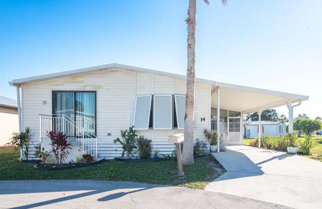 14 Jacaranda Lane photos photos