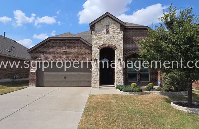 2932 Log Cabin Dr Gallery 1