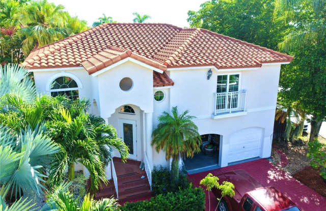 4631 SW 154th PL Gallery 3