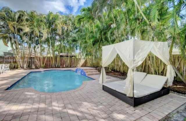 12980 Blue Lake Dr photos photos