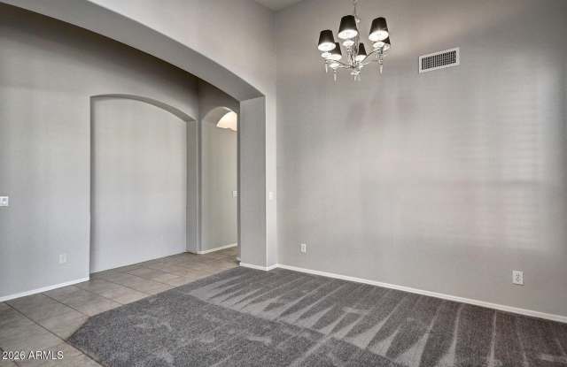 12715 W CAMBRIDGE Avenue Gallery 4
