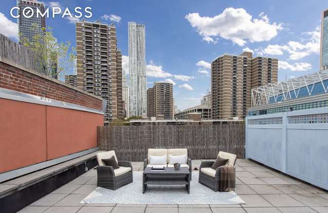247 Water Street - 247 Water Street, New York City, NY 10038