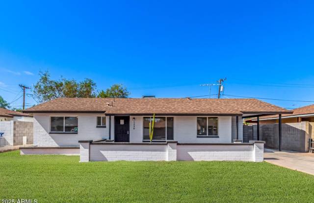 1238 E Vine Avenue photos photos