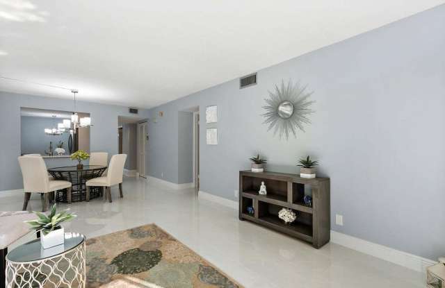 10204 MANGROVE Drive Gallery 4