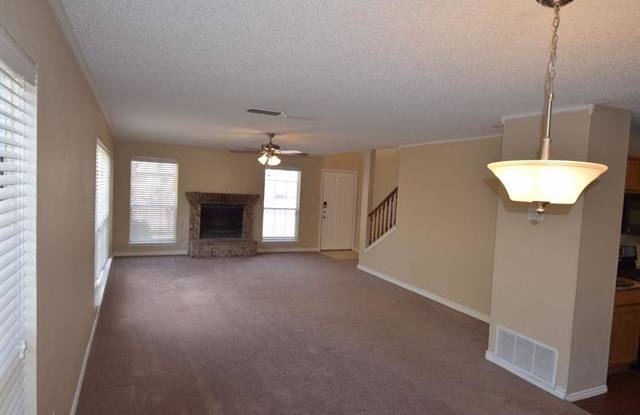 4951 Shady Oak Trail Gallery 2