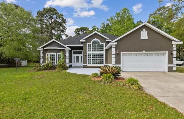 3/2 open floor plan & large yard! photos photos
