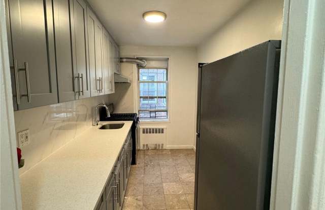 63-85 Woodhaven Boulevard Gallery 2