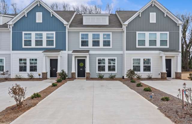 Beautiful 3 Bedroom 2.5 Bath Townhome in East Main Meadows photos photos