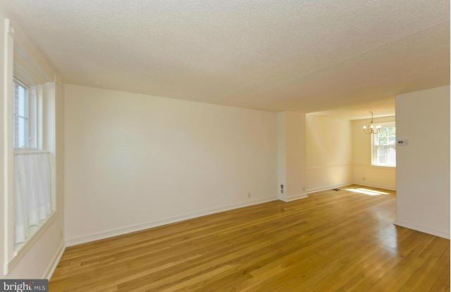4619 36TH STREET S Gallery 4
