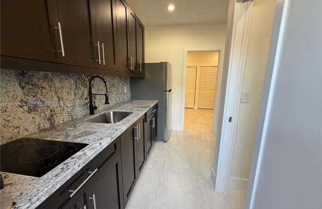 10191 SW 203rd Ter photos photos