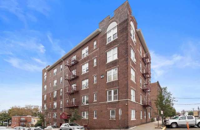 39 74TH ST photos photos