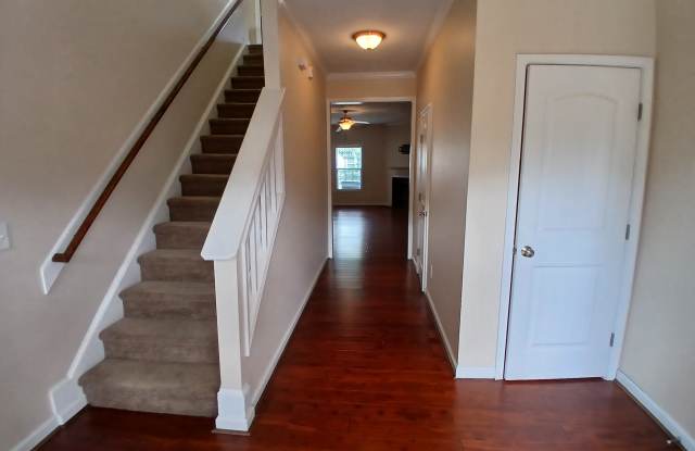 117 Station Dr Gallery 3